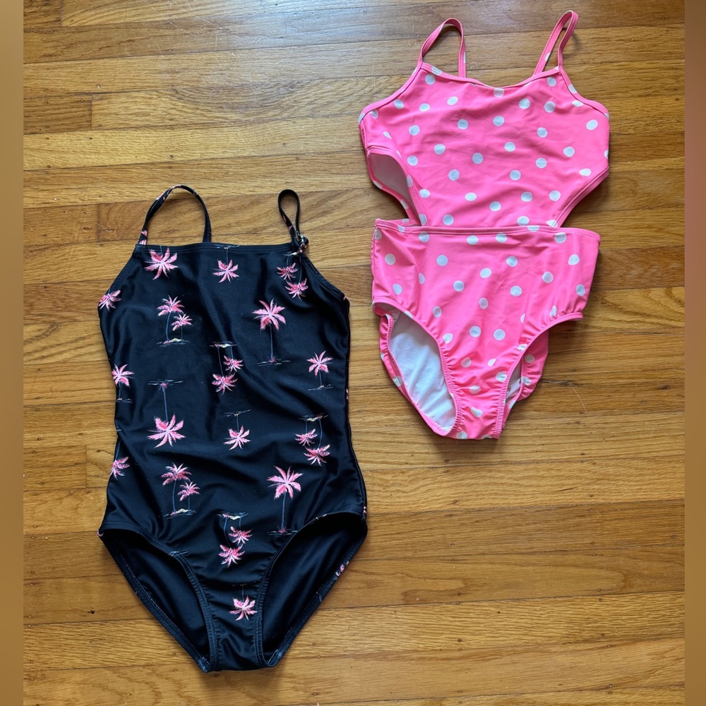 Old Navy / Bundle of swimsuits: Pink dot, Black palm tree